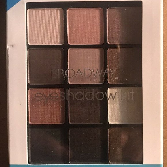 Broadway Colors Eye Shadow Kit - Picture 1 of 2
